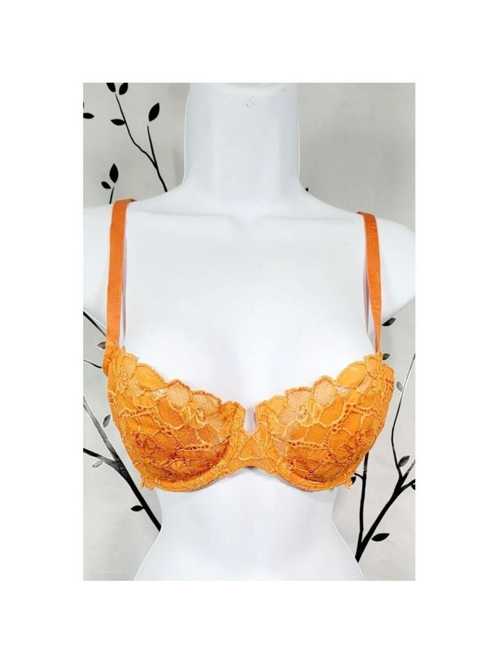 Victorias Secret Very Sexy Bra Orange 36B Lightly Lined Lace